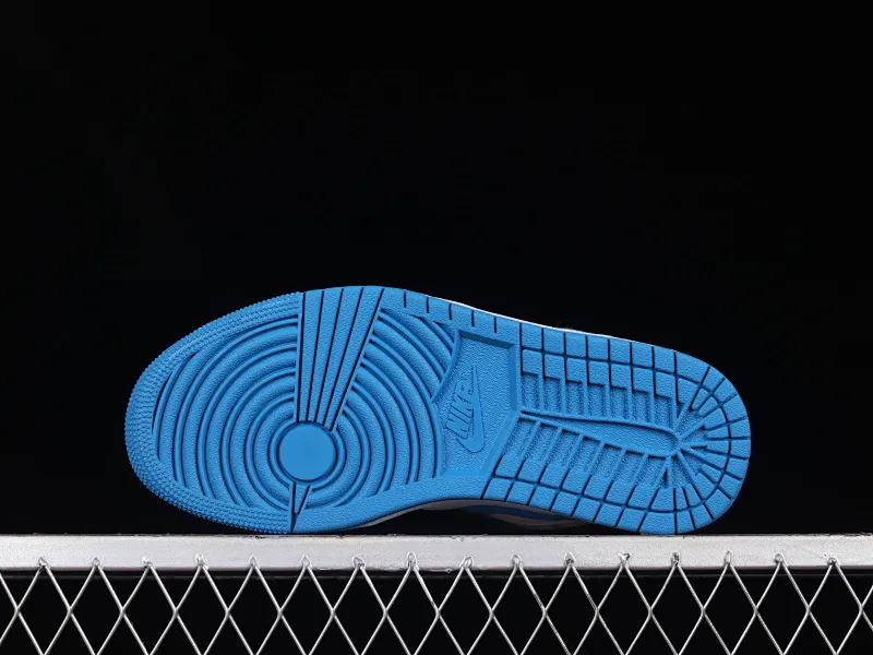 All categories Air Jordan Jordan series basketball shoes Air Jordan 1 Low Z version Air Jordan 1 Low "Washed Denim" AJ1 Joe 1 navy washed denim low-top casual sneakers DM8947-100